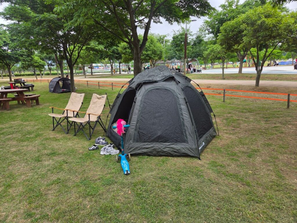 황산공원 캠크닉존